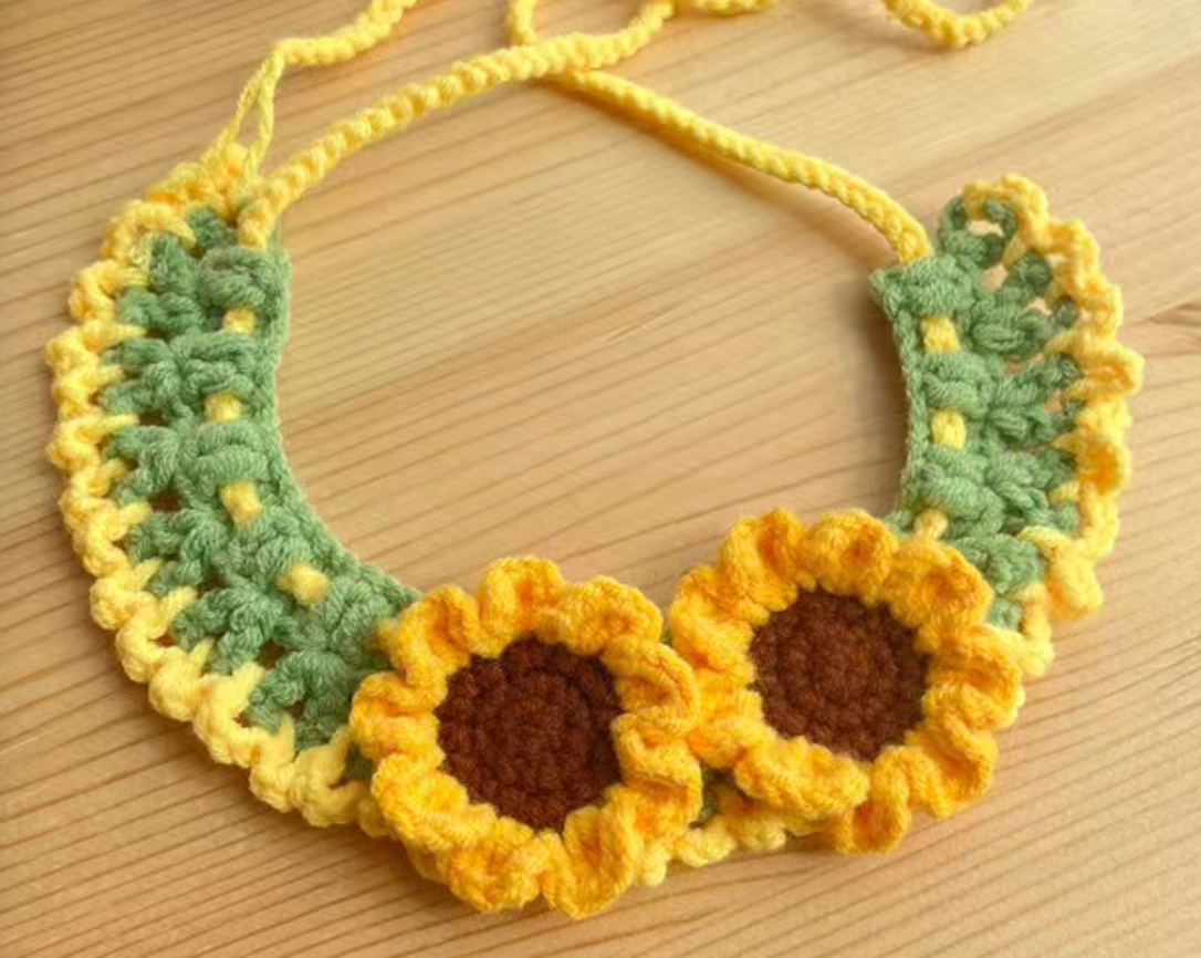 Adorable Knitted Pet Scarf